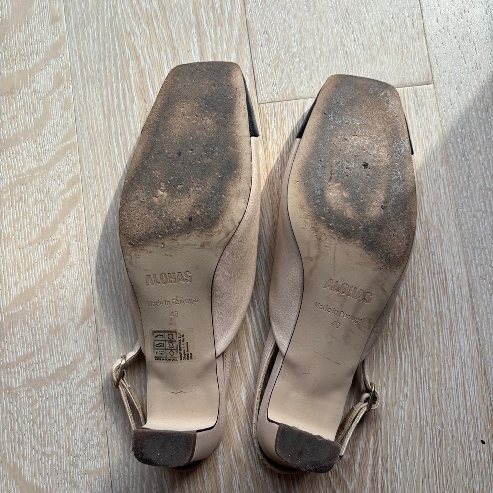 ALOHAS Beige and Black Two-Tone Slingback Kitten Heels Size 9 US / 40 EU - Picture 5 of 5